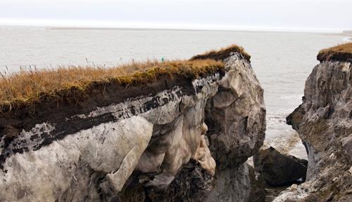 A picture shows a collapsed permafrost bluff on the coastline of Barter Island, Alaska, after an autumn storm.